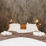 Upstays Pool 200M Villa Near Beach *